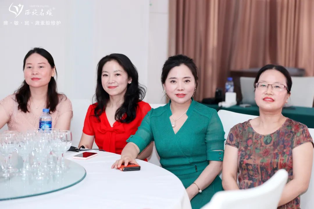 名媛紀要丨3+1新產品系統發布會暨九寨之旅，完美收官